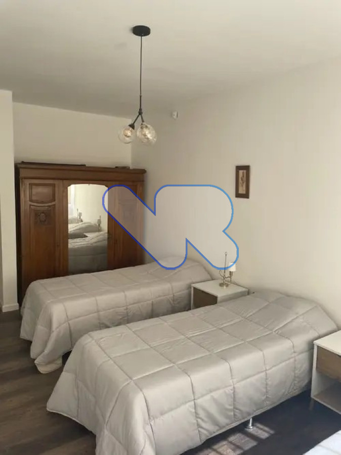 Venta y Alquiler Anual Casa 5D Lugano con Piscina y Barbacoa · Foto 9
