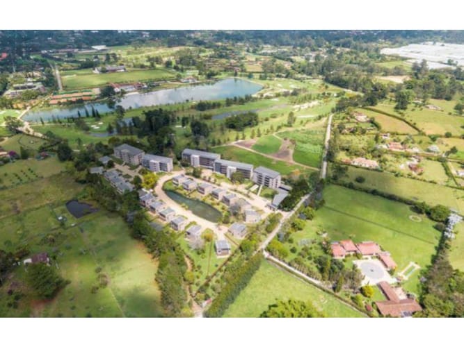 Apartamento de 3 alcobas en venta en El Porvenir, Rionegro, 346 m² · foto 2 de 17