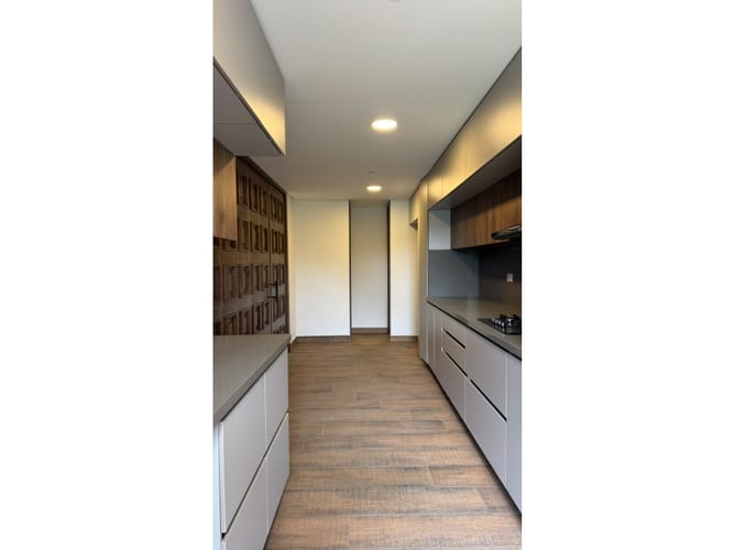 Apartamento de 3 alcobas en venta en El Porvenir, Rionegro, 346 m² · foto 7 de 17