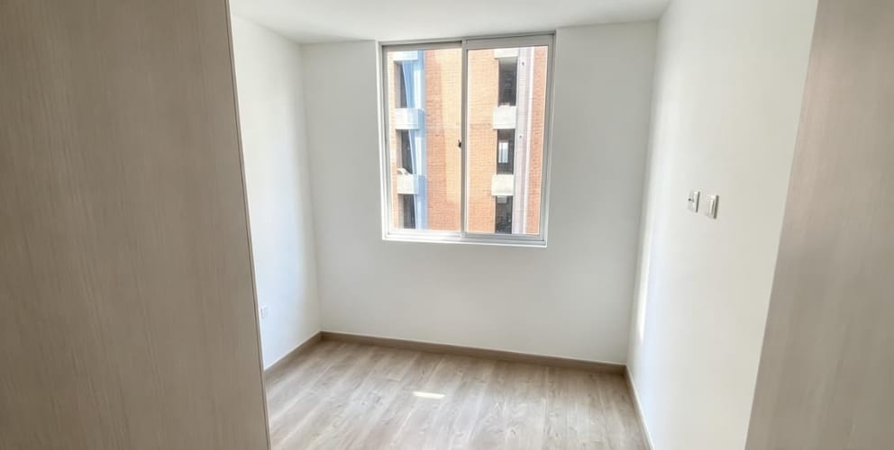 Apartamento de 2 alcobas en venta en Tintala, Bogotá, 52 m² · foto 2 de 18