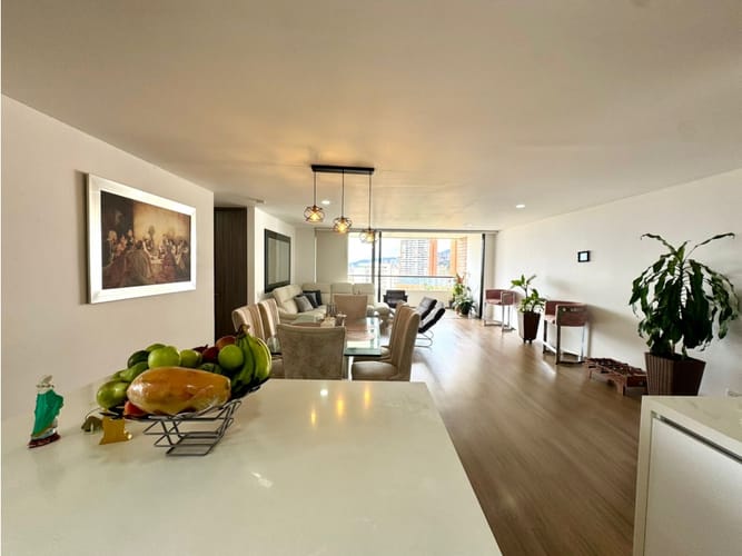 Apartamento en venta en Loma De Las Brujas, Envigado · foto 6 de 24