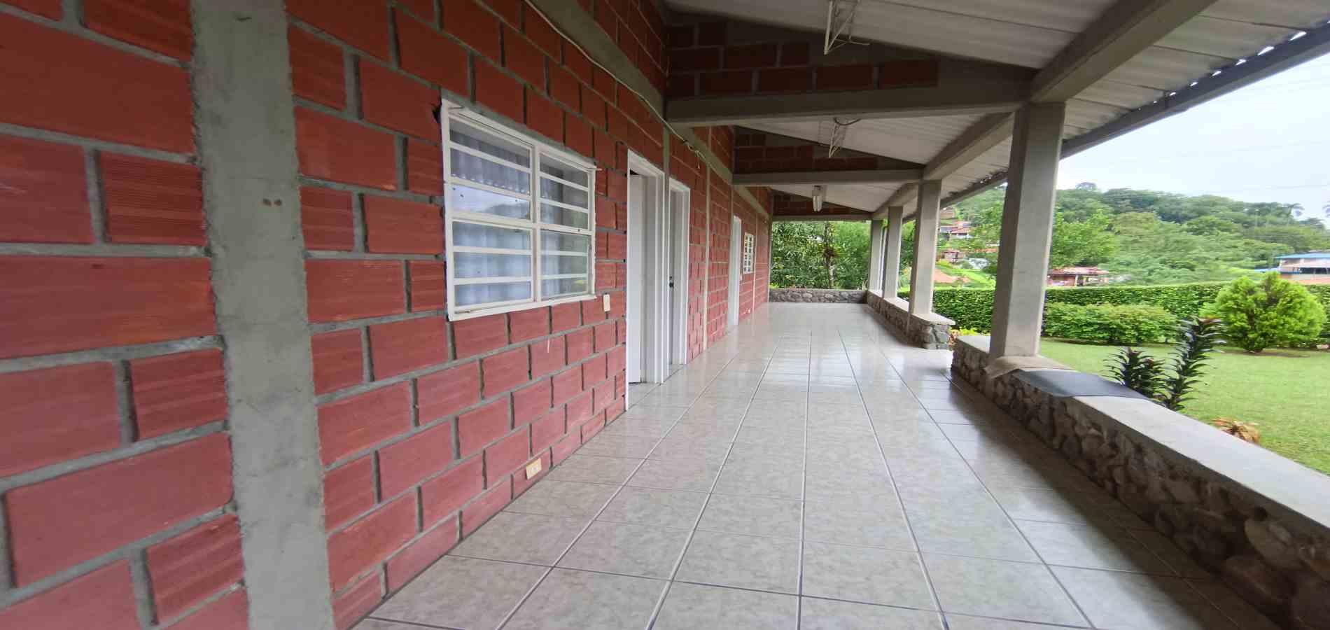 Casa en venta en Cervantes, Manizales · foto 10 de 17