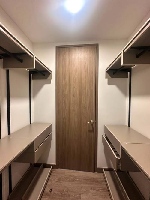 Apartamento de 2 alcobas en arriendo en Los Balsos, Medellín, 94 m² · foto 6 de 21
