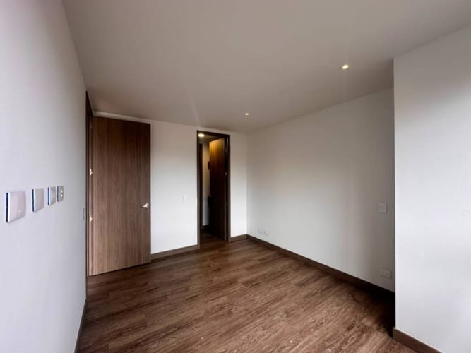 Apartamento de 2 alcobas en arriendo en Los Balsos, Medellín, 94 m² · foto 13 de 21
