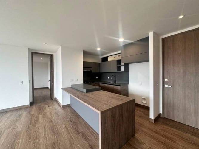 Apartamento de 2 alcobas en arriendo en Los Balsos, Medellín, 94 m² · foto 19 de 21