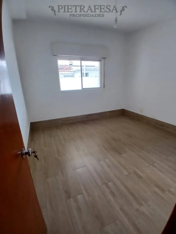 Casa en alquiler, 2 dormitorio, 1 baño, patio. Lagomar. · Foto 4