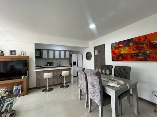Apartamento de 3 alcobas en venta en San Rafael, Sabaneta, 86 m² · foto 6 de 21