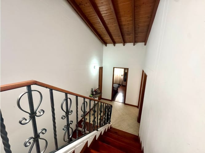 Casa de 4 alcobas en venta en El Chocho, Envigado, 170 m² · foto 5 de 24