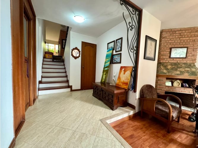Casa de 4 alcobas en venta en El Chocho, Envigado, 170 m² · foto 12 de 24