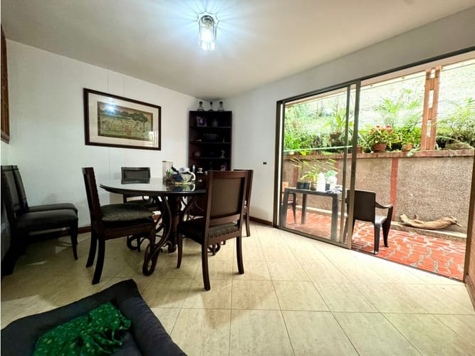 Casa de 4 alcobas en venta en El Chocho, Envigado, 170 m² · foto 22 de 24
