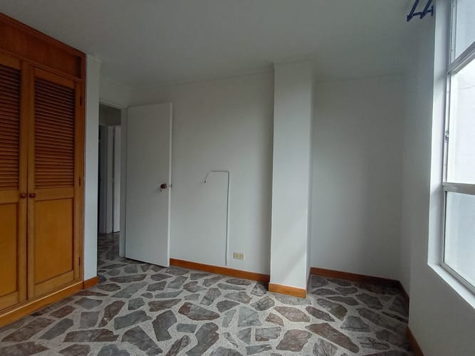 Apartamento de 2 alcobas en arriendo en Laureles, Medellín, 65 m² · foto 12 de 18