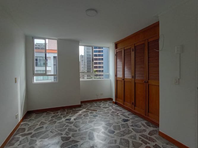 Apartamento de 2 alcobas en arriendo en Laureles, Medellín, 65 m² · foto 13 de 18