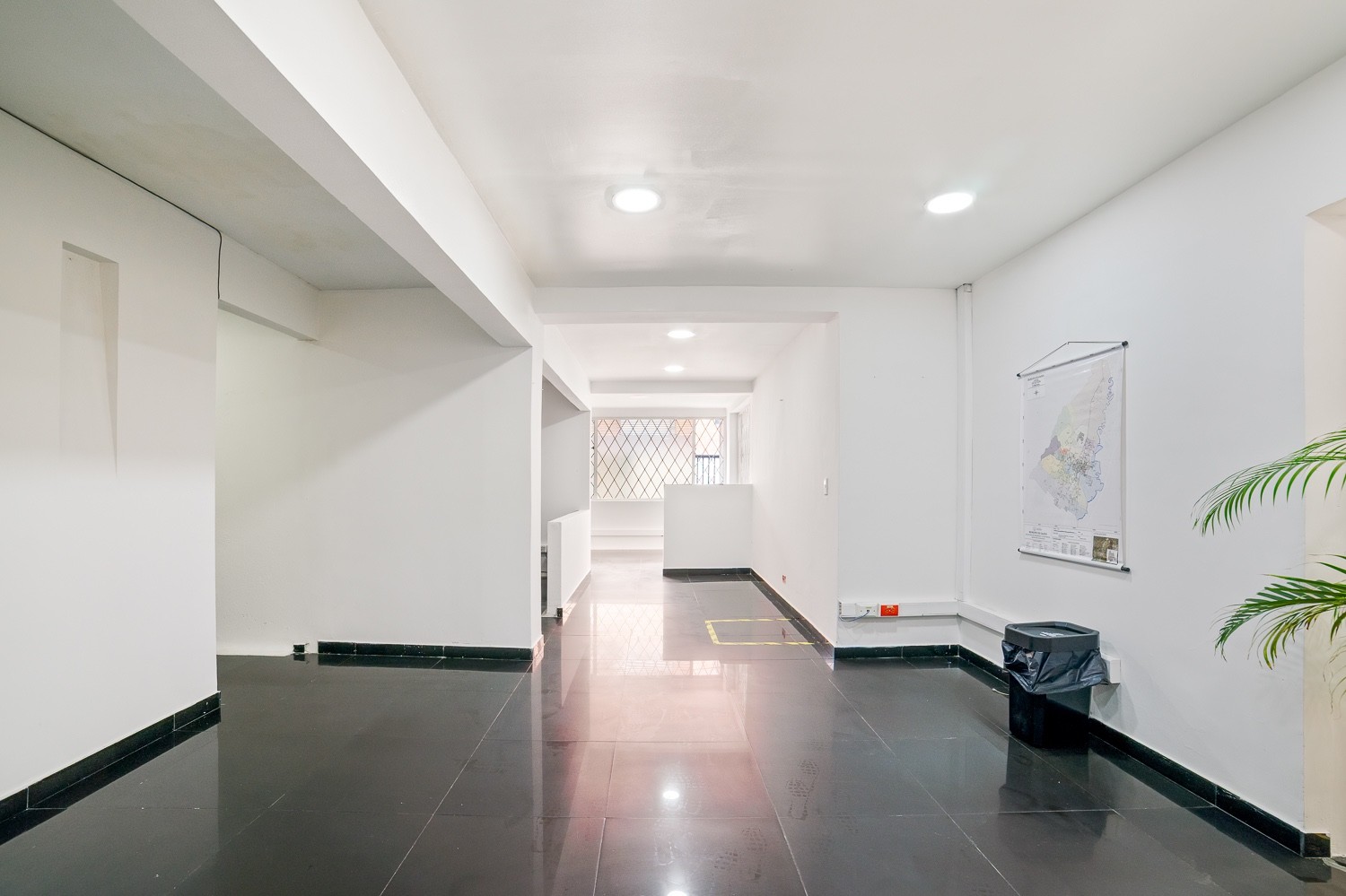 Casa en venta en Santa Barbara, Bogotá · foto 11 de 24