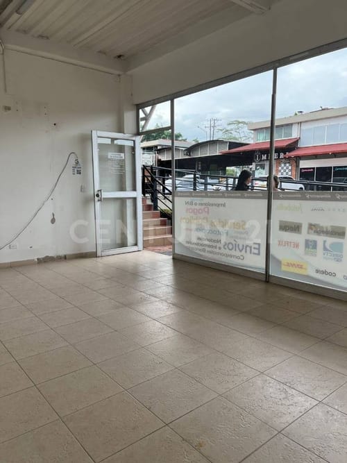 Local en arriendo en Refugio, Villavicencio, 25 m² · foto 3 de 10