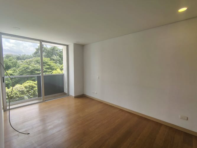 Apartamento de 2 alcobas en arriendo en Santa María De Los Ángeles, Medellín, 68 m² · foto 2 de 16