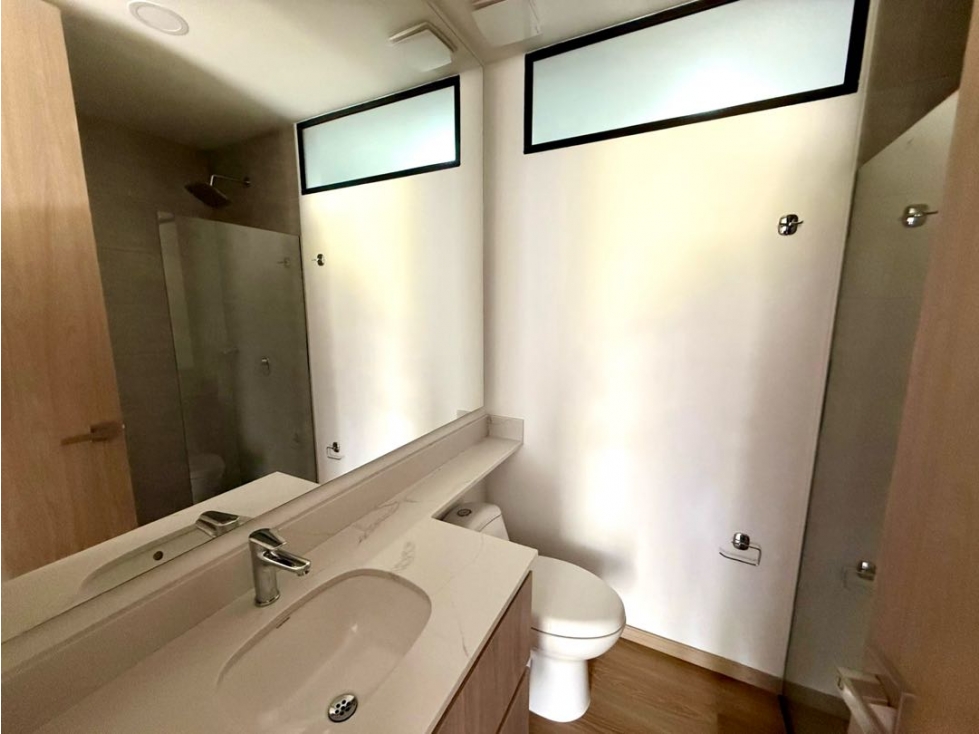Apartamento en venta en Llano Grande, Envigado · foto 8 de 9