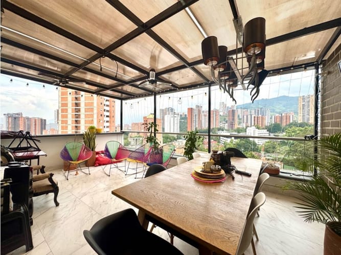 Apartamento de 3 alcobas en venta en Prados De Sabaneta, Envigado, 130 m² · foto 2 de 24