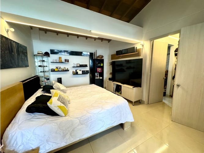 Apartamento de 3 alcobas en venta en Prados De Sabaneta, Envigado, 130 m² · foto 5 de 24