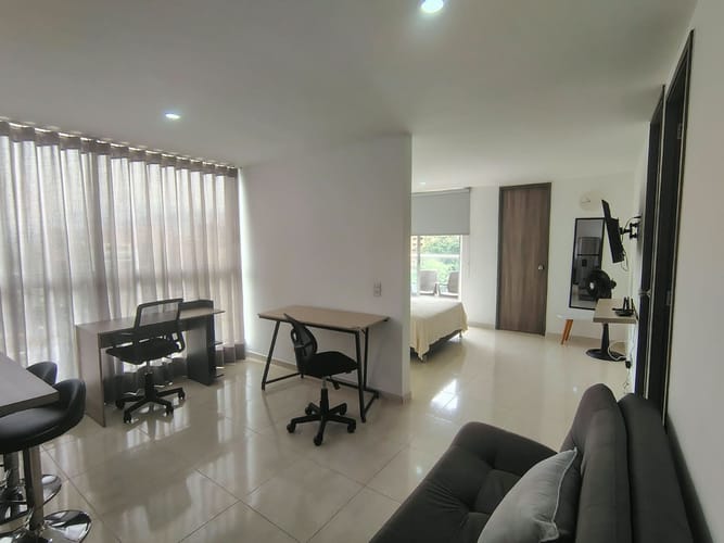 Apartamento de 1 alcoba en arriendo en El Poblado, Medellín, 39 m² · foto 2 de 13