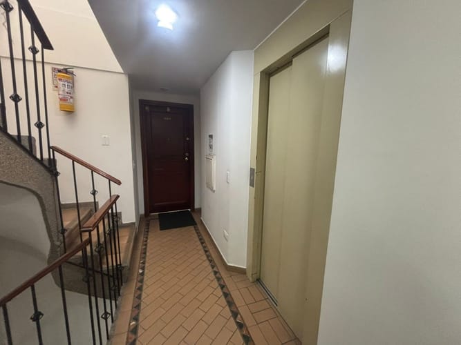Apartamento de 4 alcobas en venta en Alhambra, Bogotá, 138 m² · foto 3 de 24
