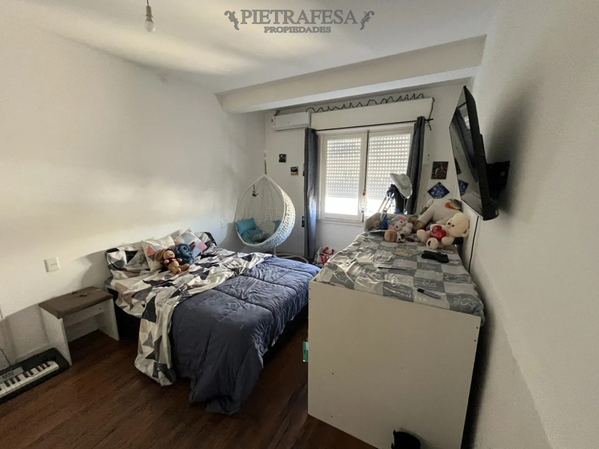 Apartamento en alquiler, 3 dormitorios, 2 baños, terraza. Ciudad Vieja. · Foto 11