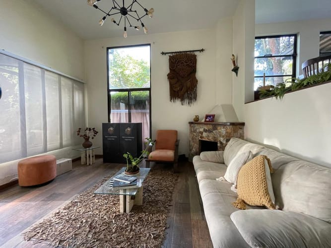 Casa de 5 alcobas en venta en Los Balsos, Medellín, 261 m² · foto 6 de 24