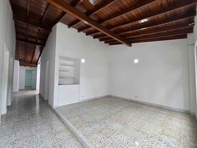 Oficina en arriendo en Belén, Medellín, 210 m² · foto 11 de 19