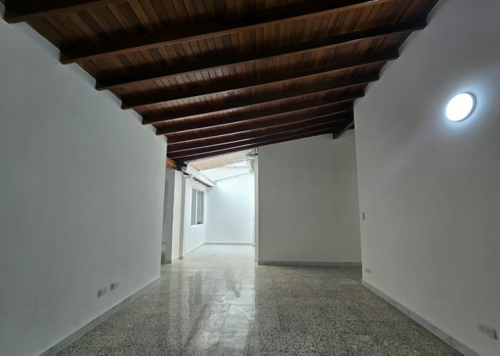 Oficina en arriendo en Belén, Medellín, 210 m² · foto 9 de 19