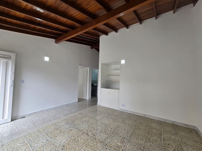 Oficina en arriendo en Belén, Medellín, 210 m² · foto 6 de 19