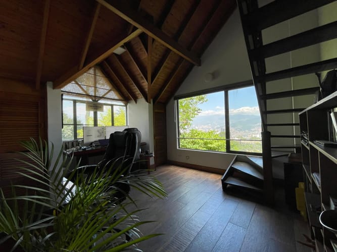 Casa de 5 alcobas en venta en Los Balsos, Medellín, 261 m² · foto 22 de 24