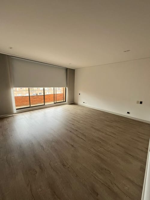 Apartamento de 6 alcobas en venta en La Calleja, Bogotá, 244 m² · foto 16 de 24