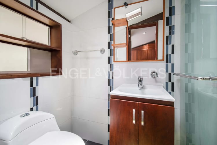 Casa de 3 alcobas en venta en Cerros De Niza, Bogotá, 234 m² · foto 18 de 19
