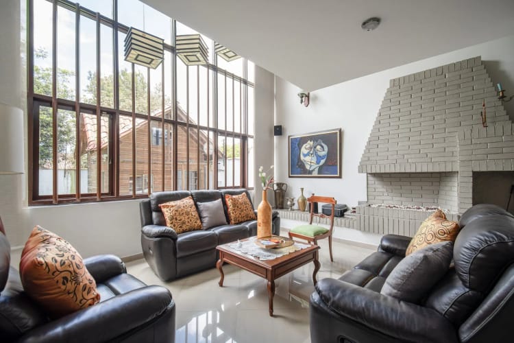 Casa de 3 alcobas en venta en Cerros De Niza, Bogotá, 234 m² · foto 5 de 19