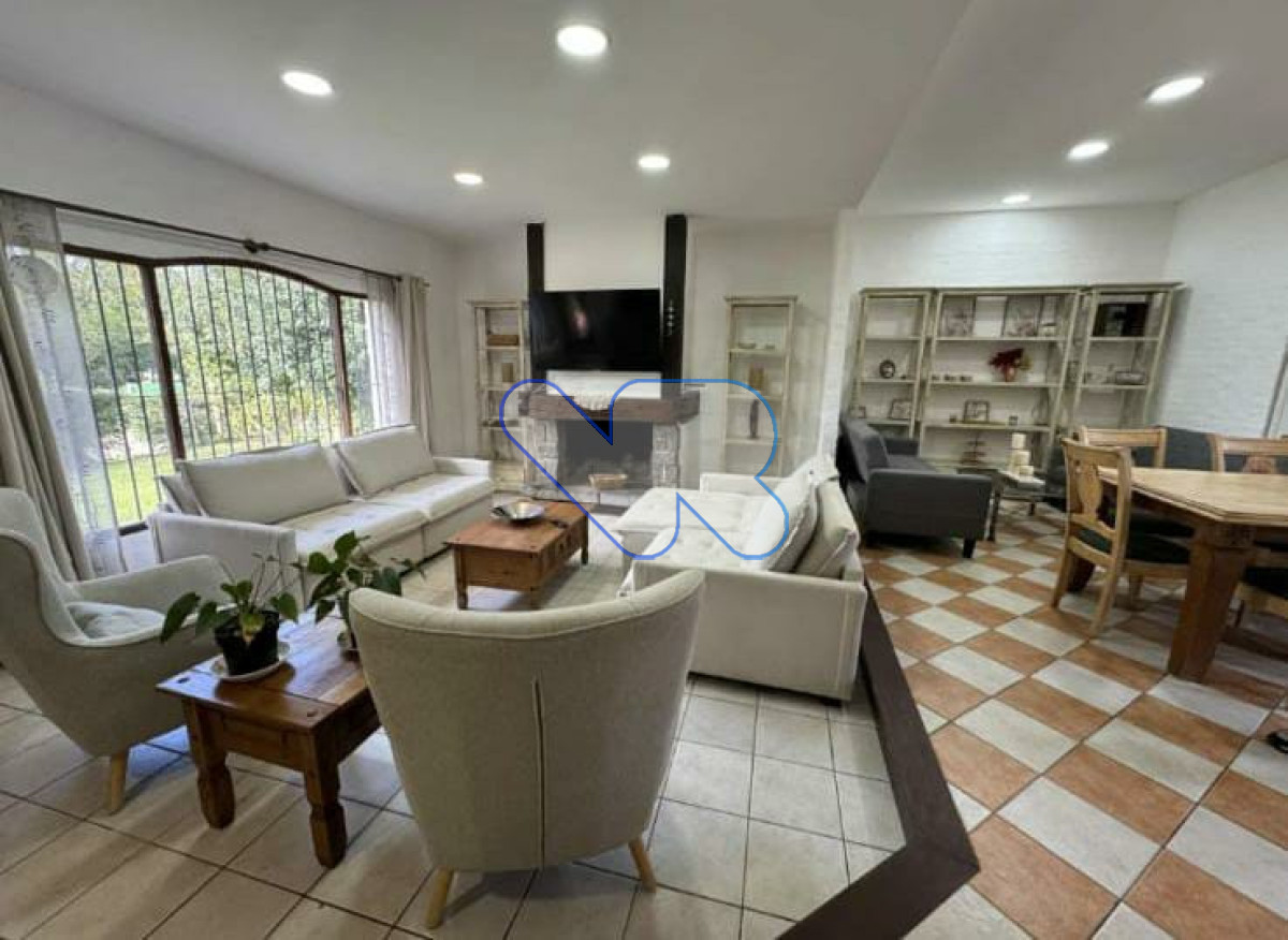 Alquiler Anual Casa 4D Mansa con Piscina climatizada · Foto 3