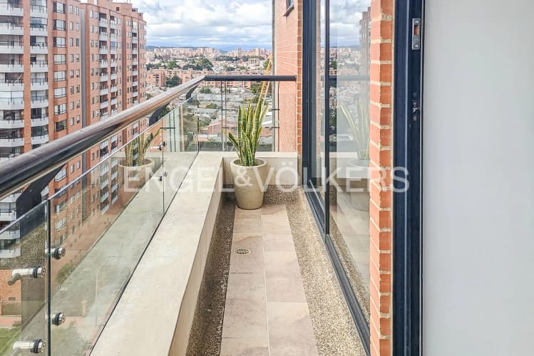 Apartamento de 3 alcobas en venta en Lagos De Cordoba, Bogotá, 155 m² · foto 16 de 19