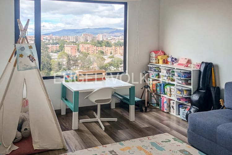 Apartamento de 3 alcobas en venta en Lagos De Cordoba, Bogotá, 155 m² · foto 10 de 19