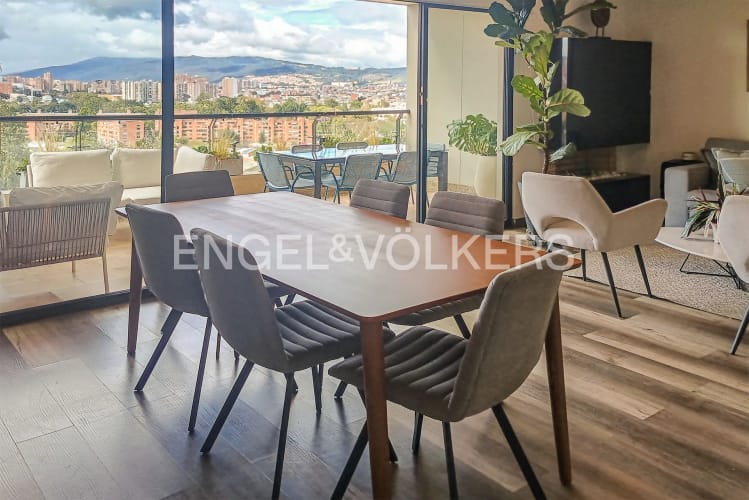Apartamento de 3 alcobas en venta en Lagos De Cordoba, Bogotá, 155 m² · foto 3 de 19