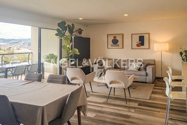 Apartamento de 3 alcobas en venta en Lagos De Cordoba, Bogotá, 155 m² · foto 2 de 19