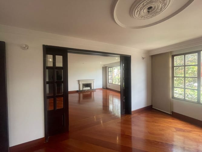Apartamento de 4 alcobas en venta en Cerros De Suba, Bogotá, 247 m² · foto 6 de 24