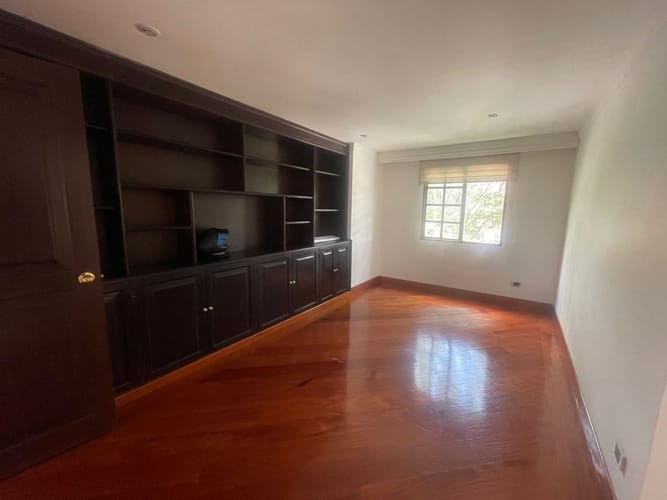 Apartamento de 4 alcobas en venta en Cerros De Suba, Bogotá, 247 m² · foto 14 de 24