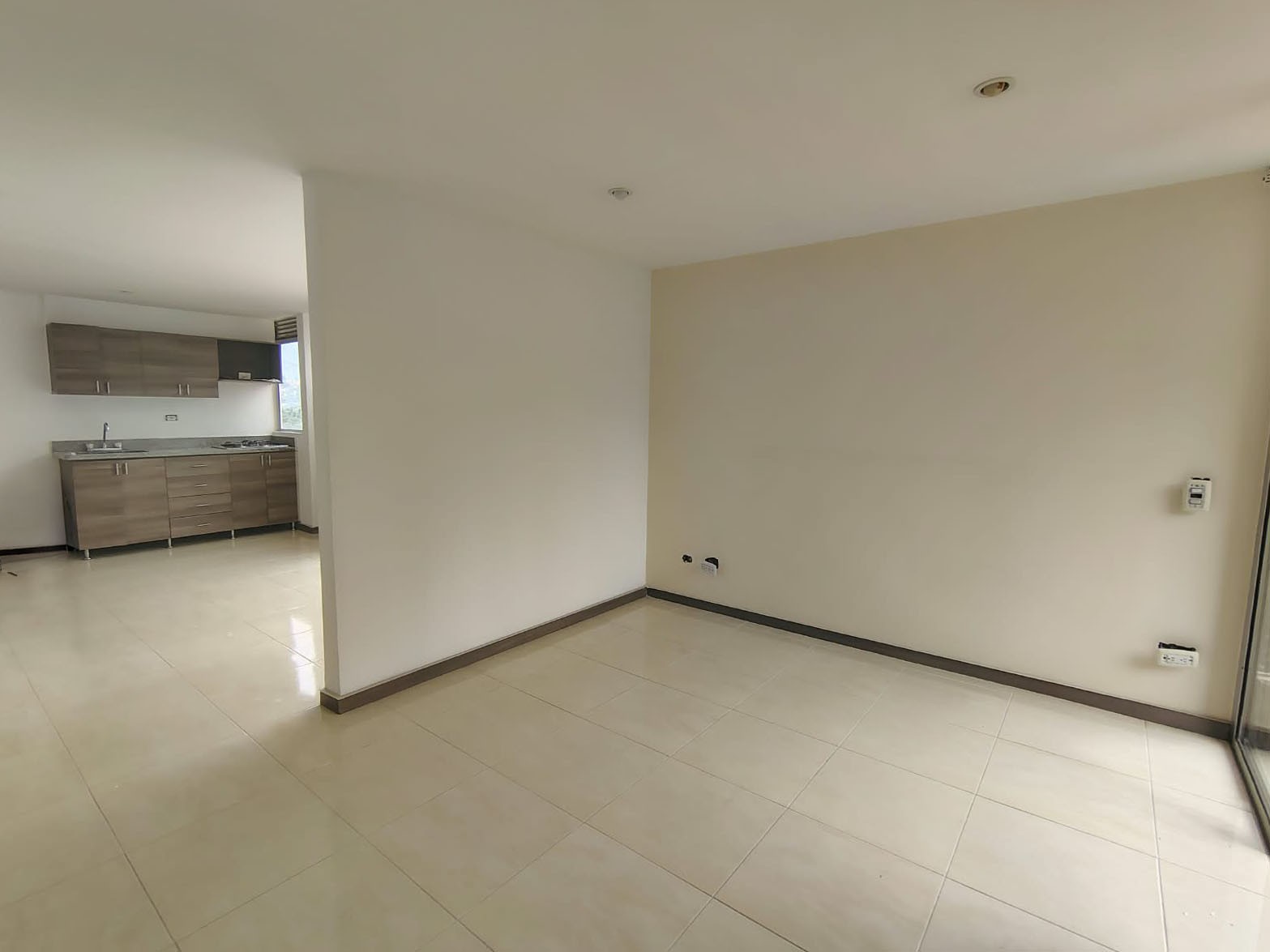Apartamento en arriendo en El Poblado, Medellín · foto 8 de 13
