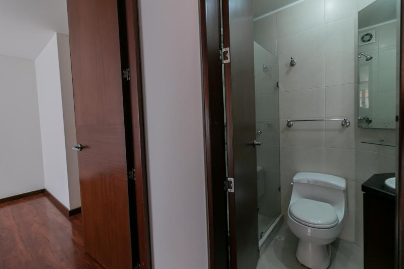 Apartamento en venta en Santa Barbara Occidental, Bogotá · foto 20 de 23