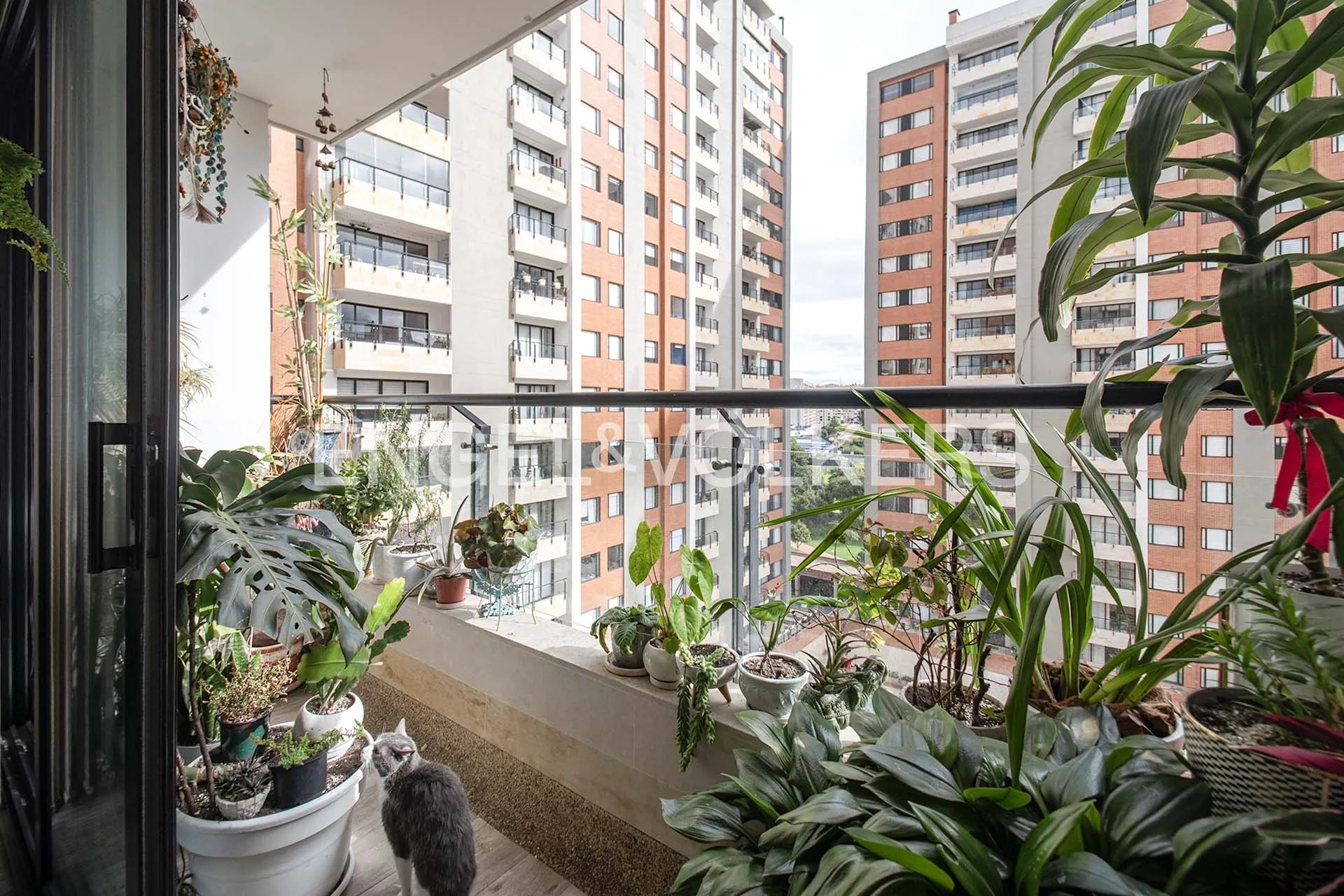 Apartamento en venta en Lagos De Cordoba, Bogotá · foto 4 de 20