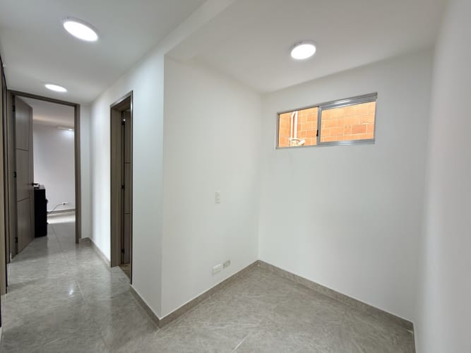 Apartamento de 3 alcobas en venta en Conjunto Residencial Tarento, Madrid, 65 m² · foto 7 de 17