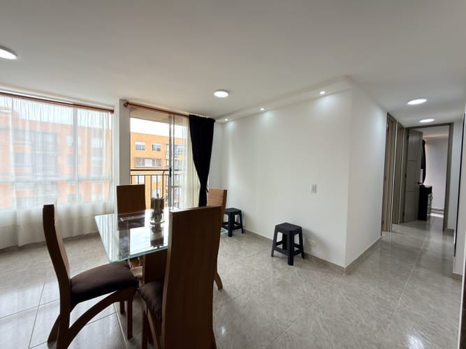 Apartamento de 3 alcobas en venta en Conjunto Residencial Tarento, Madrid, 65 m² · foto 6 de 17
