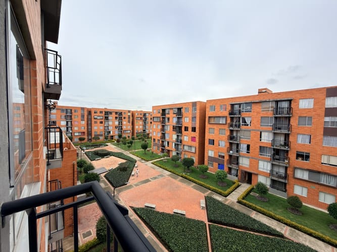 Apartamento de 3 alcobas en venta en Conjunto Residencial Tarento, Madrid, 65 m² · foto 17 de 17