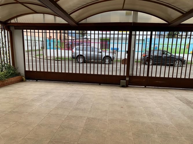 Casa de 4 alcobas en venta en Pontevedra, Bogotá, 490 m² · foto 20 de 20