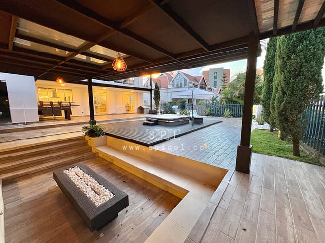 Casa de 4 alcobas en venta en El Tesoro, Medellín, 450 m² · foto 3 de 24
