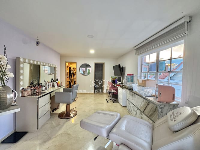 Casa de 4 alcobas en venta en El Tesoro, Medellín, 450 m² · foto 19 de 24