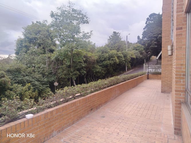 Apartamento de 3 alcobas en venta en Cerros De Suba, Bogotá, 192 m² · foto 13 de 24